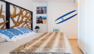 Resa estates Ibiza penthouse 3 bedrooms for sale 2021 real estate views sea Botafoch double bedroom 5.jpg